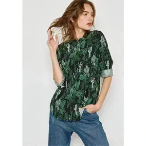 Like new
topshop Women's Cacti Print Button Down Blouse Sz 4 - Like New‎